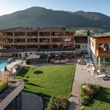 Alpine Nature Hotel Stoll Planca di Sopra Exterior photo