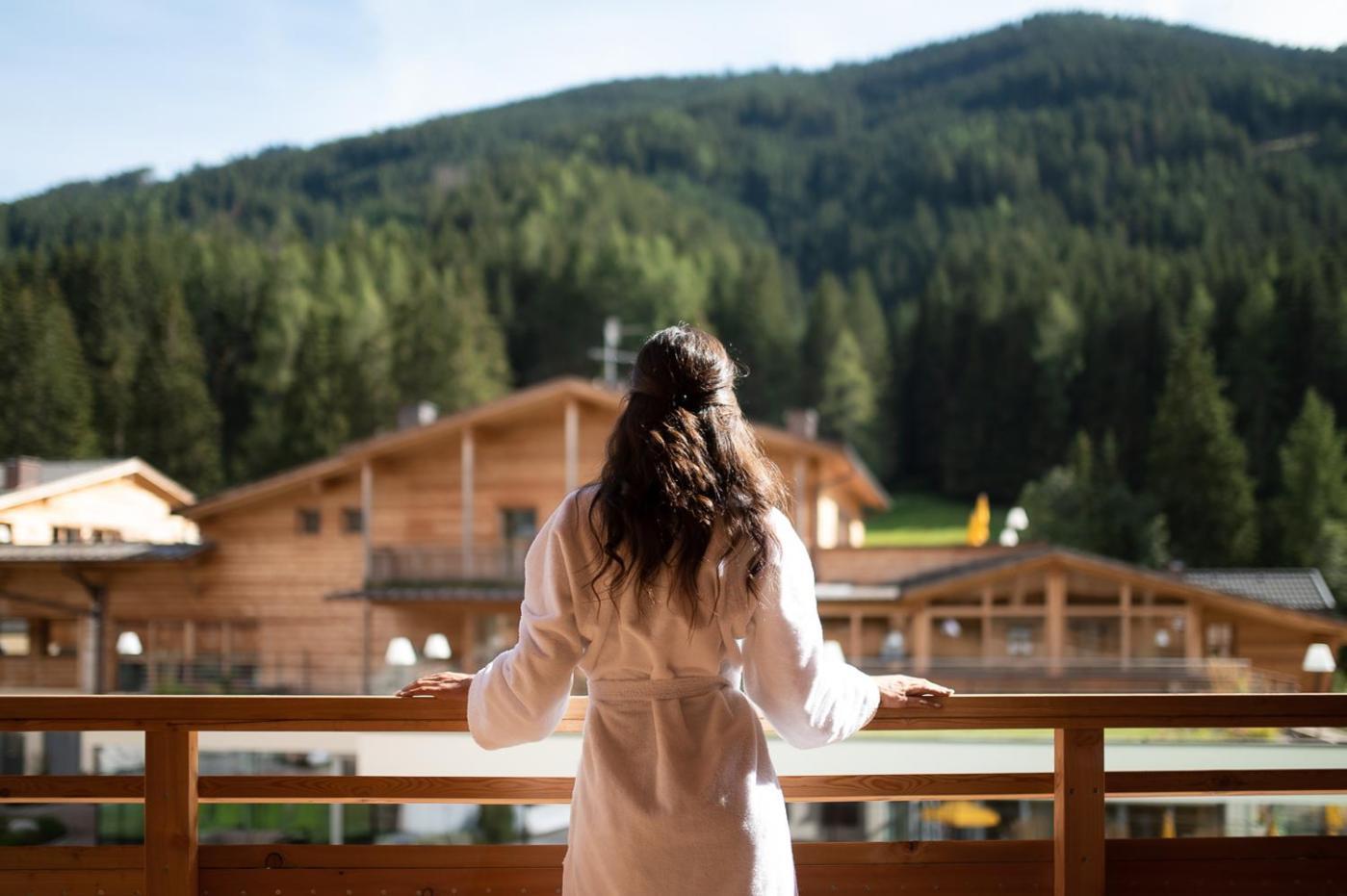 Alpine Nature Hotel Stoll Planca di Sopra Exterior photo